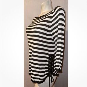 Chicos striped top 1 (8/10)